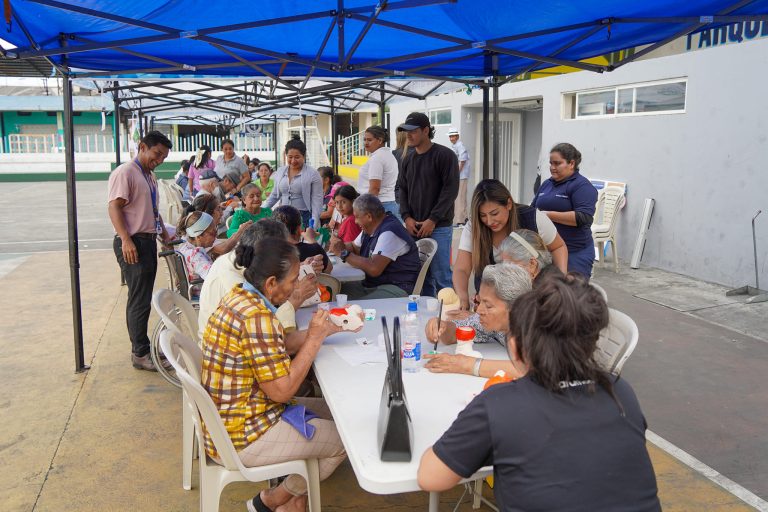 CAMPAÑA MÁGICOS COLORES EN LA EDAD DORADA – CCPD LA TRONCAL