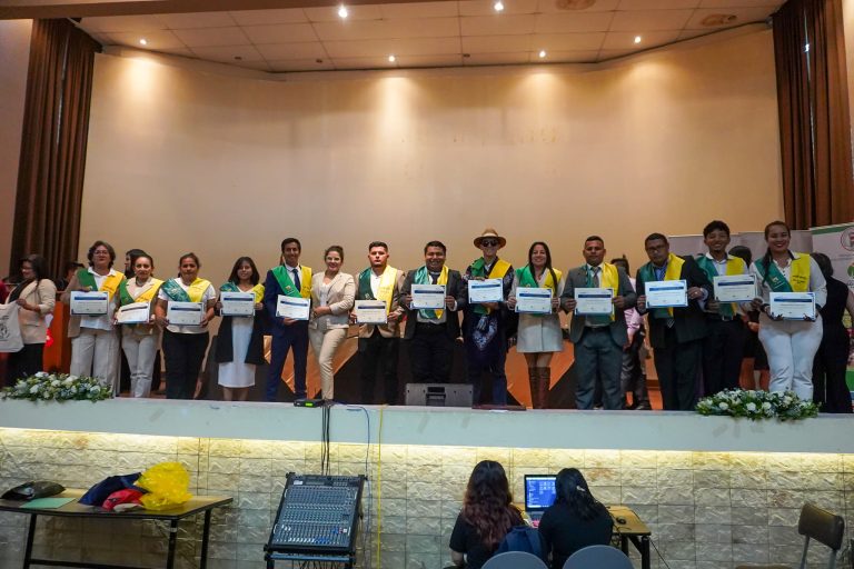 LA TRONCAL YA CUENTA CON GUÍAS TURÍSTICOS PROFESIONALES