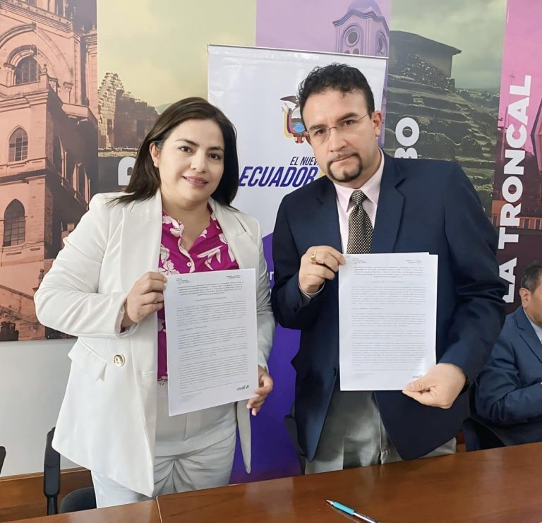GESTIÓN MUNICIPAL – FIRMA DE CONVENIOS CON EL MIES