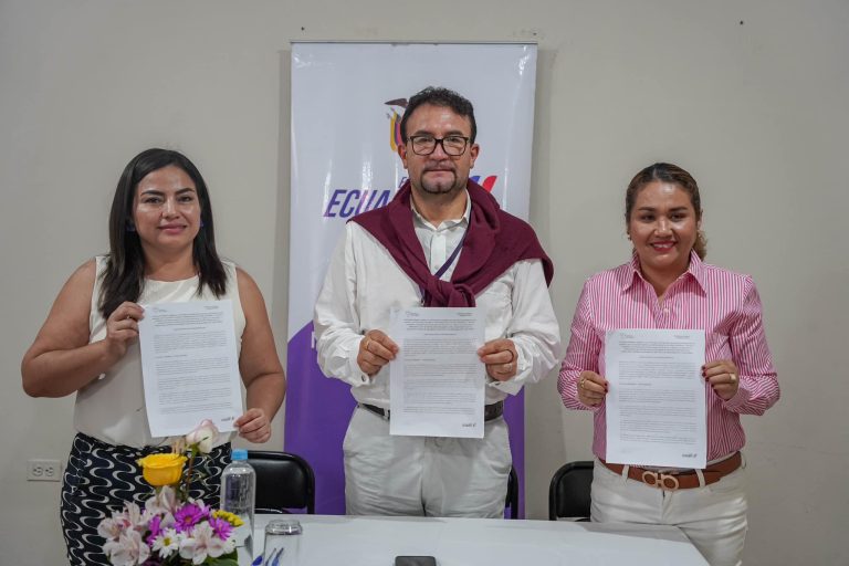 ATENCIÓN A GRUPOS PRIORITARIOS – FIRMA DE CONVENIO – MIES