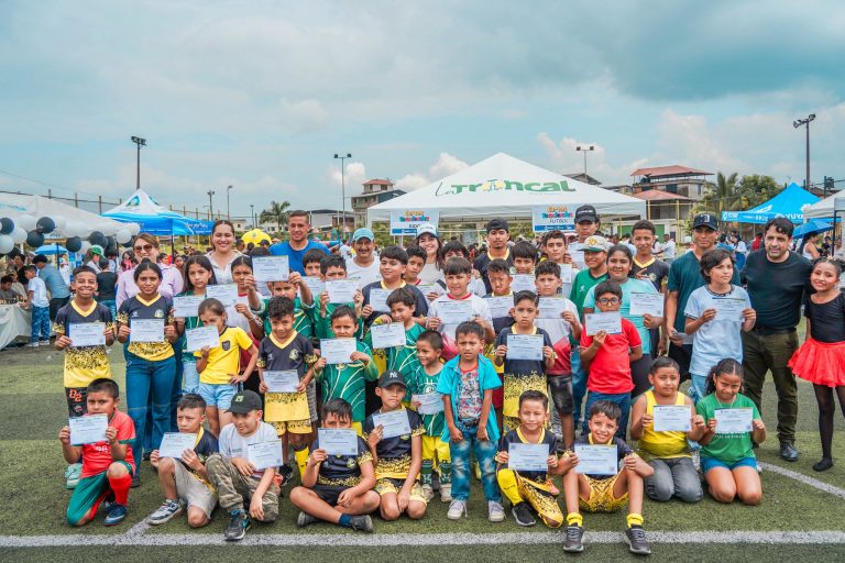 ALCALDÍA CIUDADANA – CLAUSURA DE CURSOS VACACIONALES