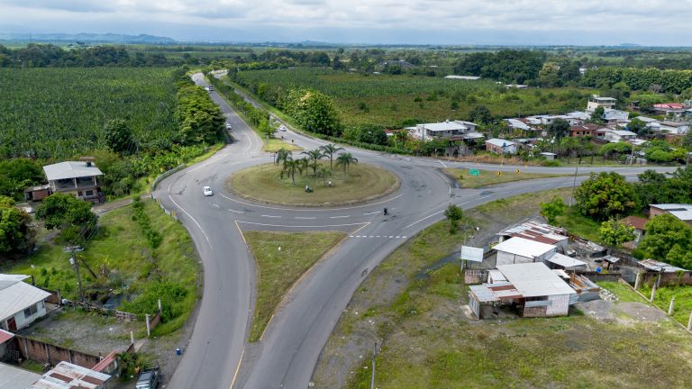 ALCALDÍA EN TERRITORIO – LIMPIEZA DE ESPACIOS VERDES