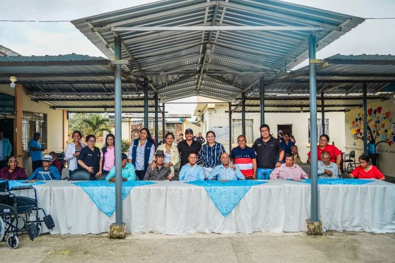 ALCALDÍA CIUDADANA – HOMENAJE DÍA DEL PADRE – CENTRO GERONTOLÓGICO