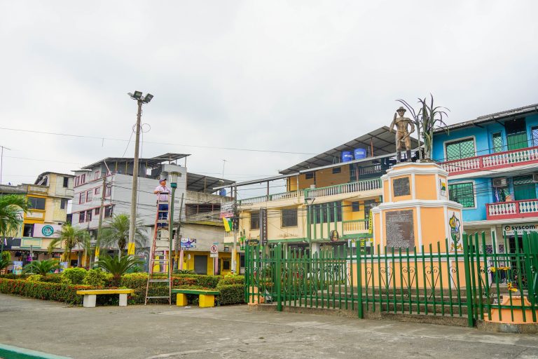 ALCALDÍA EN TERRITORIO – CAMBIO DE LUMINARIAS