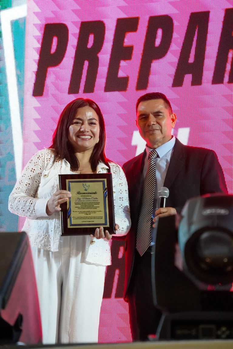 LA TRONCAL 42 ANIVERSARIO – NOCHE DE CIELOS ABIERTOS