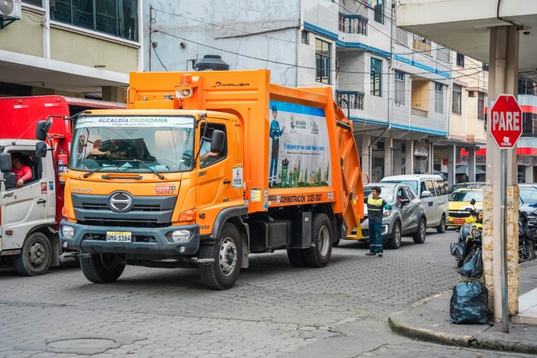 ALCALDÍA CIUDADANA – NUEVO VEHICULO RECOLECTOR PARA LA CIUDAD