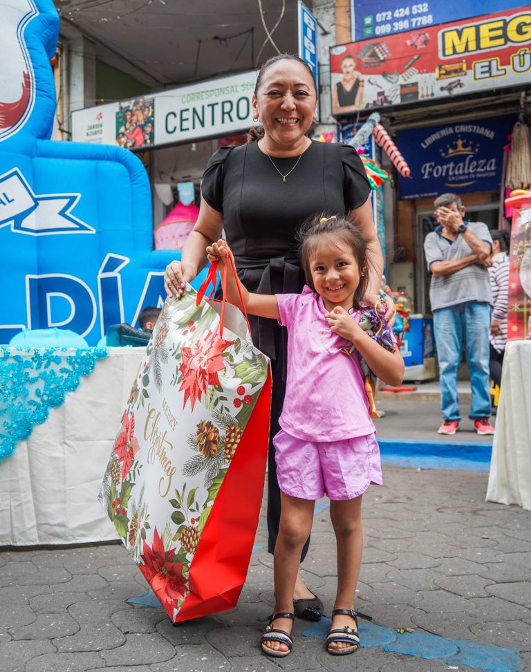 ALCALDÍA CIUDADANA – FERIA NAVIDEÑA 2025