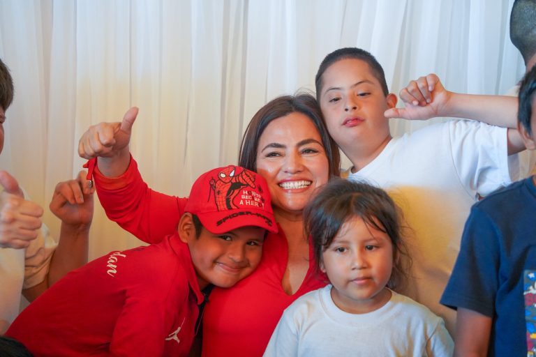 ALCALDÍA CIUDADANA – FIESTAS DE NAVIDAD – JUNTOS SOMOS MÁS FUERTES