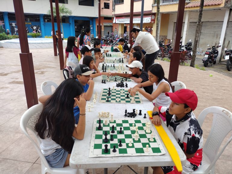 ALCALDÍA EN TERRITORIO – CURSOS VACACIONALES 2026