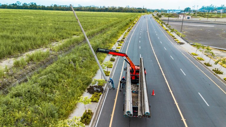 ALCALDÍA EN TERRITORIO – ALUMBRADO CALLE EL ORO