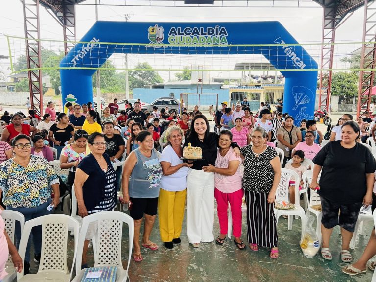 ALCALDÍA CIUDADANA – HOMENAJE DÍA DE LAS MADRES